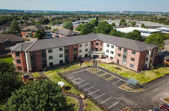 Ruddington Manor Care Centre - An outside view of the home