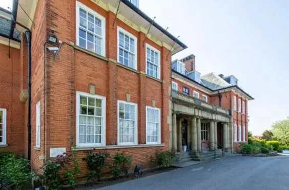 Dunollie Residential and Nursing Home - An outside view of the home