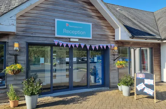 Cedar Grange Residential and Nursing Home - outside view of care home