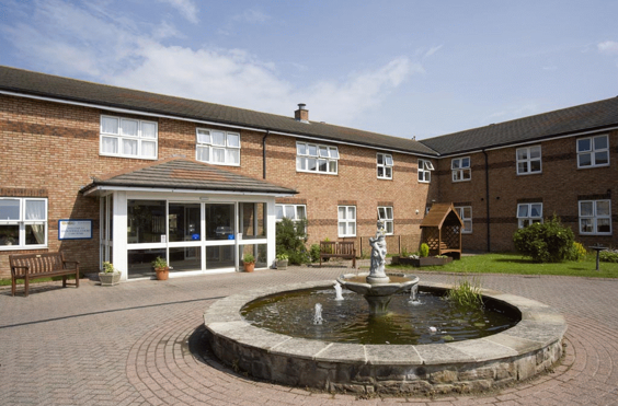 Brockwell Court - outside view of care home
