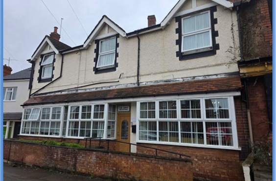 Oak Lodge Residential Home - An outside view of the home