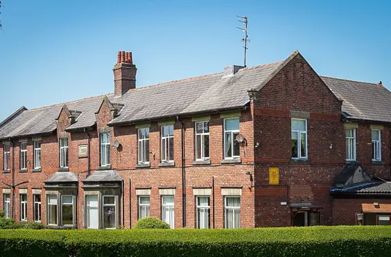 Derby Lodge - outside view of care home