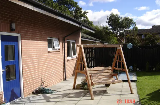 Avocet Trust - 22a-26 Middlesex Road - outside view of care home