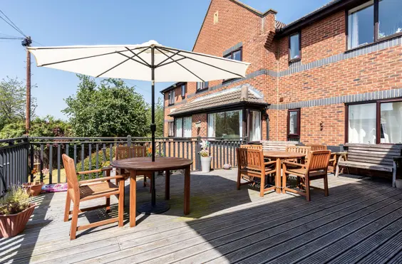 Ashlea Lodge - An outside view of the home