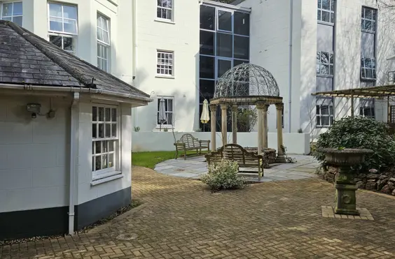 Barton Place Nursing Home - outside view of care home