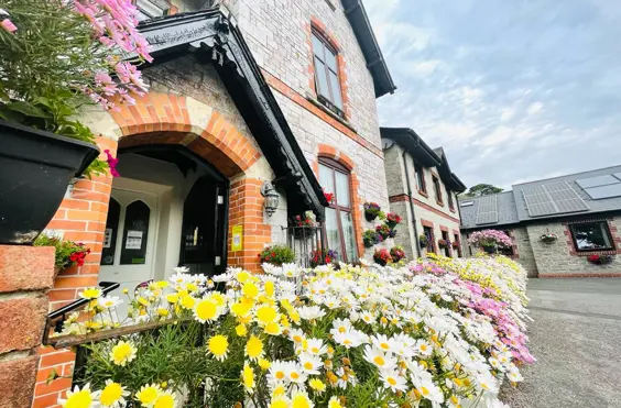 Plymbridge House - outside view of care home