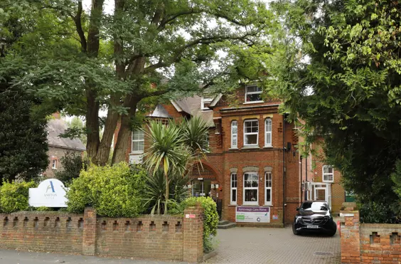 Ashtonleigh - outside view of care home