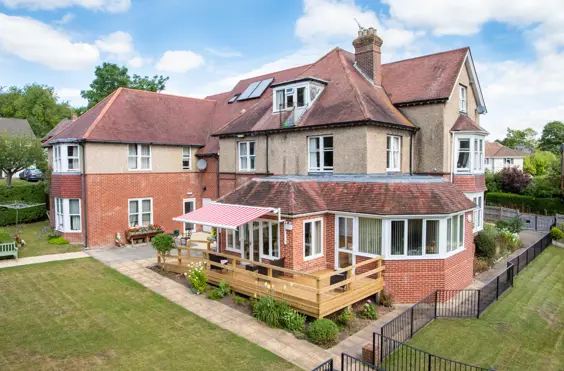 Brendoncare Meadway - outside view of care home