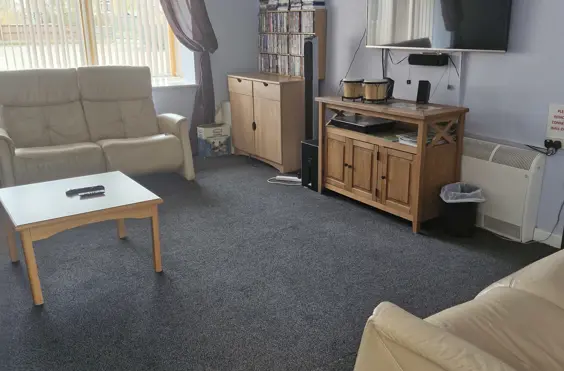 Fen House - Photo of the lounge area