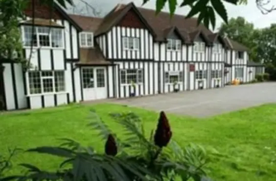 Clarendon Manor - outside view of care home