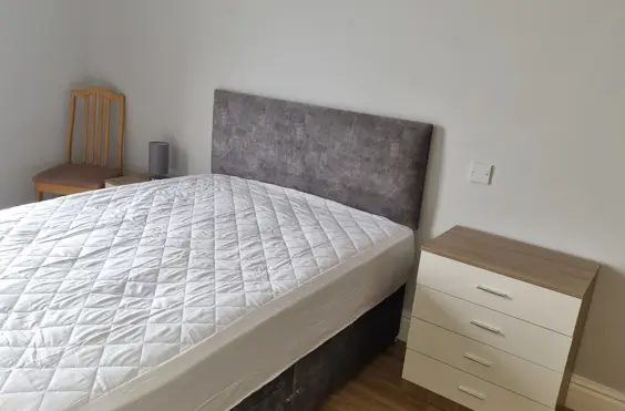 Dent House Nursing Home - Photo of a typical bedroom