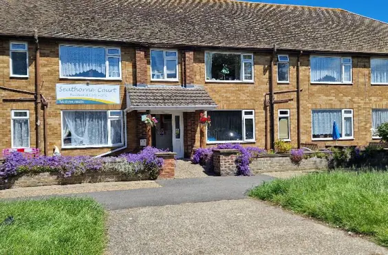 Seathorne Court Residential Home - outside view of care home